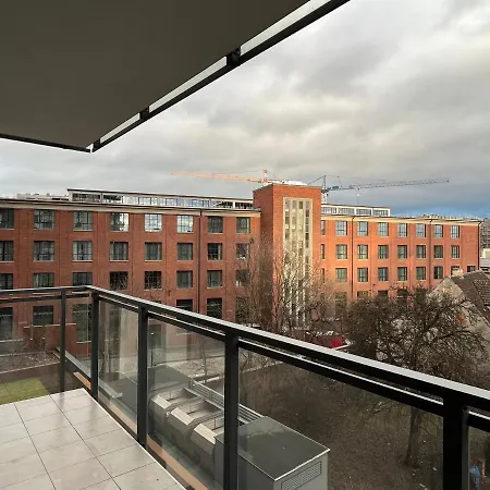 Yellow - Bastion Walowa Ev Center Free Parking In Garage